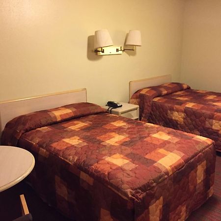 Sebring Inn Zewnętrze zdjęcie